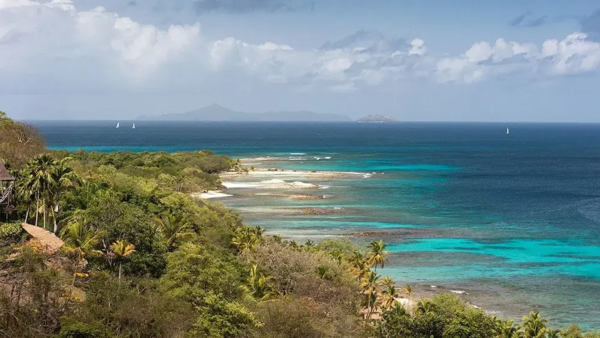 FireFly Hotel Mustique