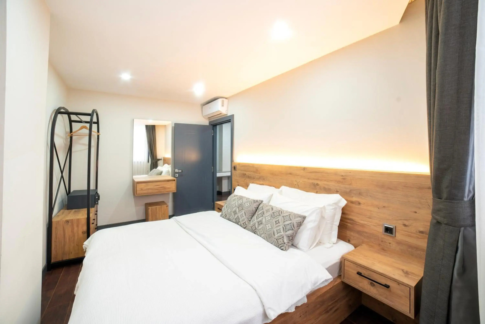 City Moonlight Apart Hotel