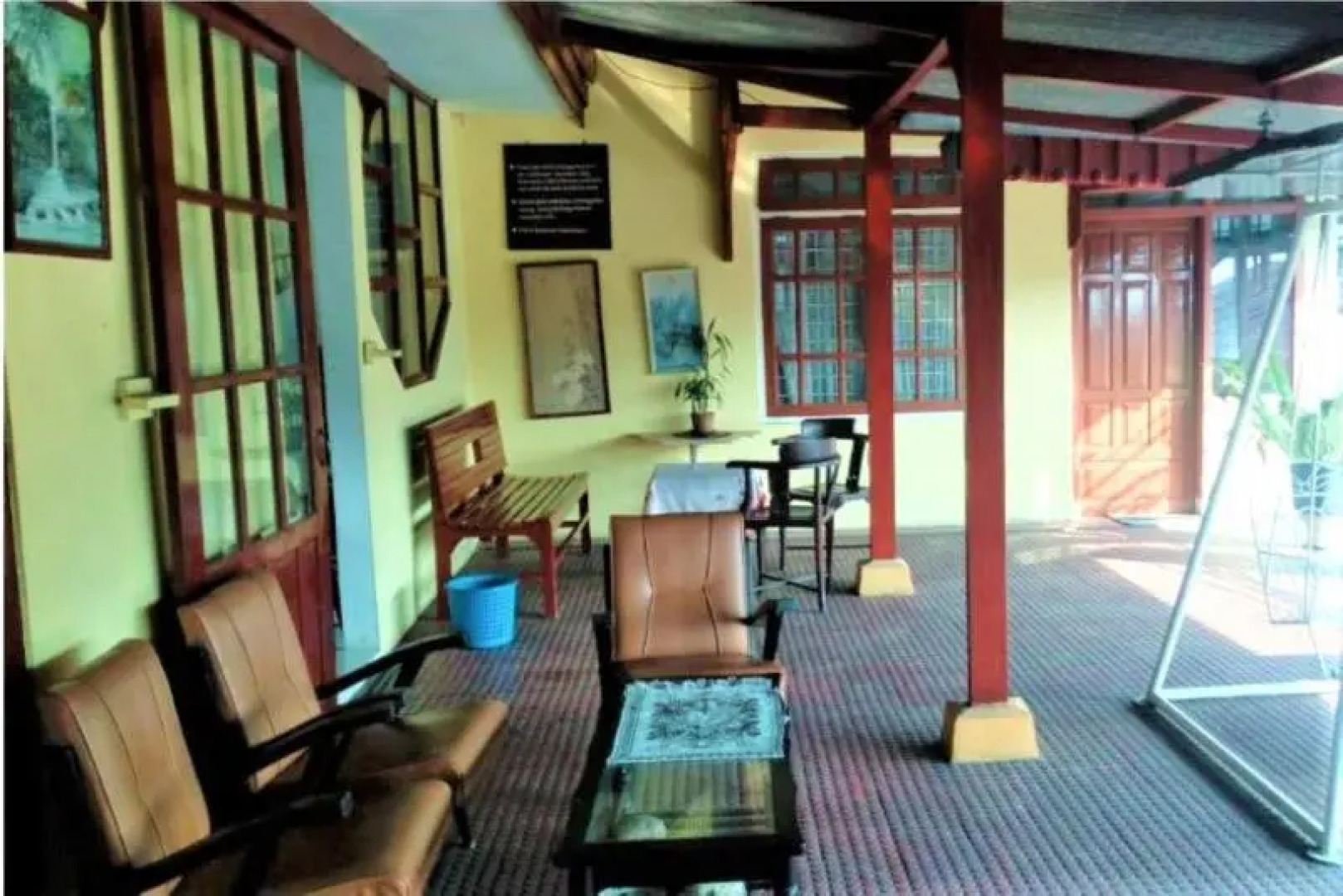 Wisma & Kantin Amanda by ZUZU