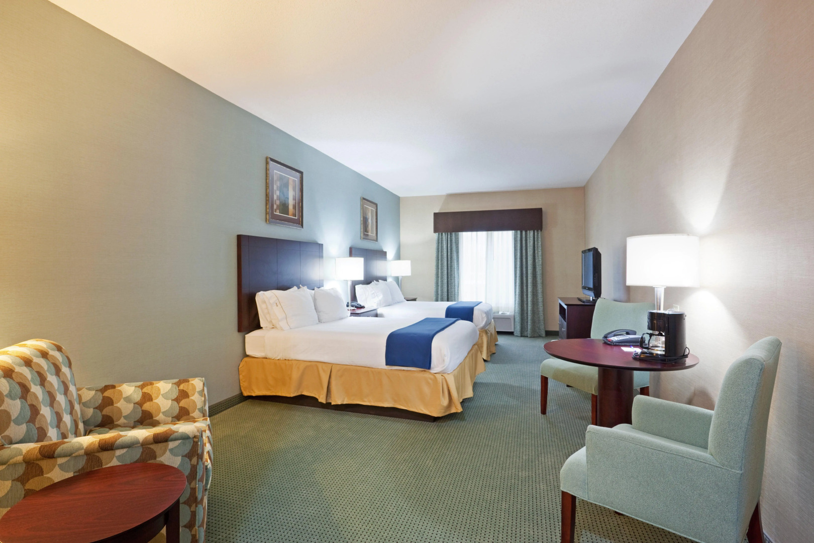 Holiday Inn Express & Suites Meriden by IHG