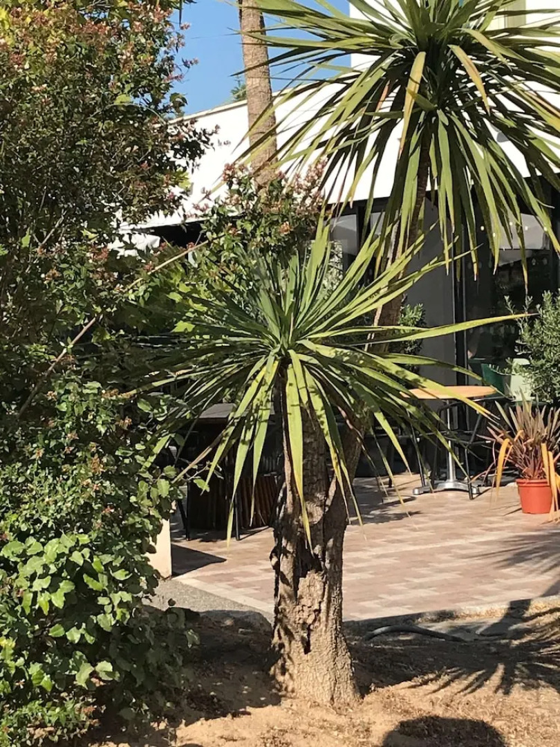 Kyriad Marseille - Les Pennes Mirabeau Aéroport