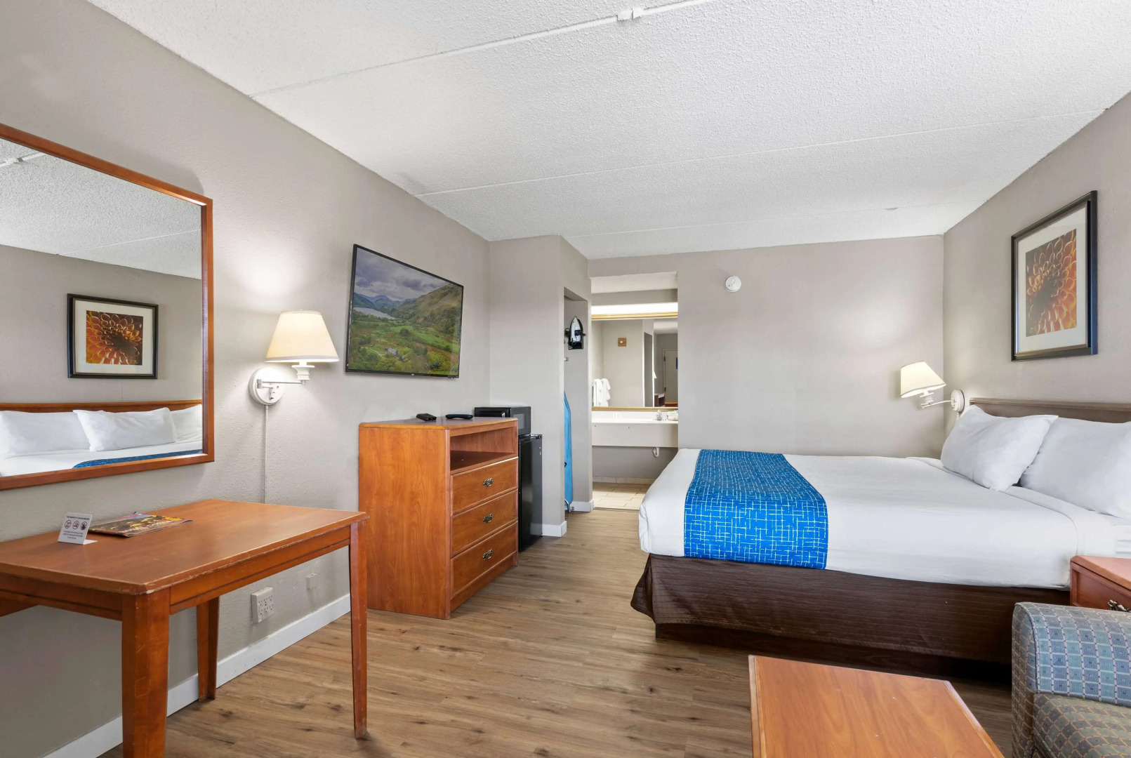 Travelodge by Wyndham Pueblo