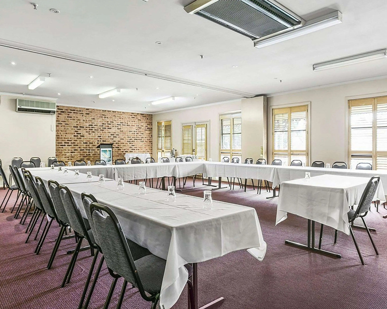 Quality Inn Colonial