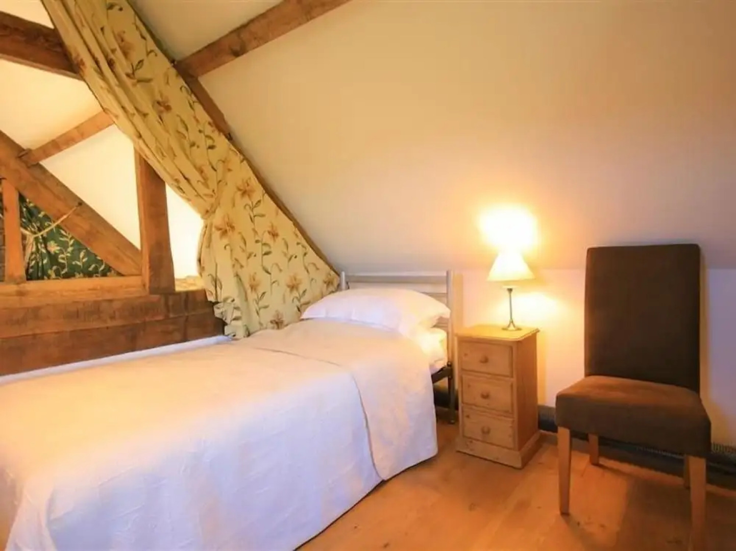 Calcot Peak Barn, CIRENCESTER