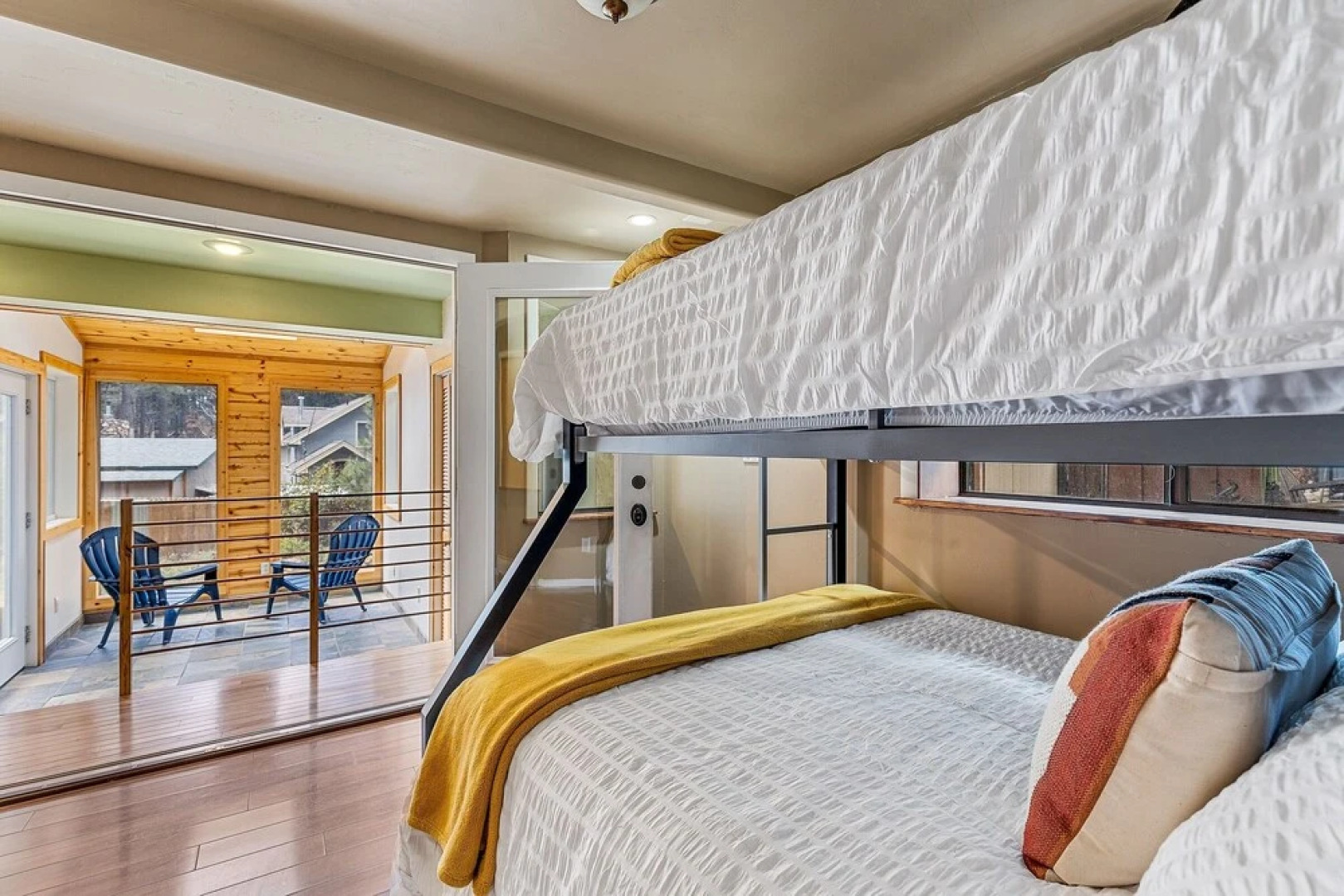 Pawnee Flagstaff 3 Bedroom Home by RedAwning