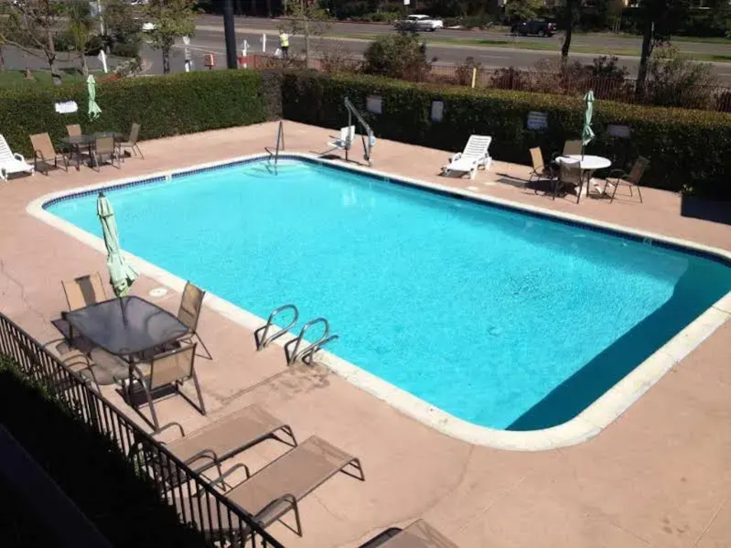 Americas Best Value Inn & Suites Escondido