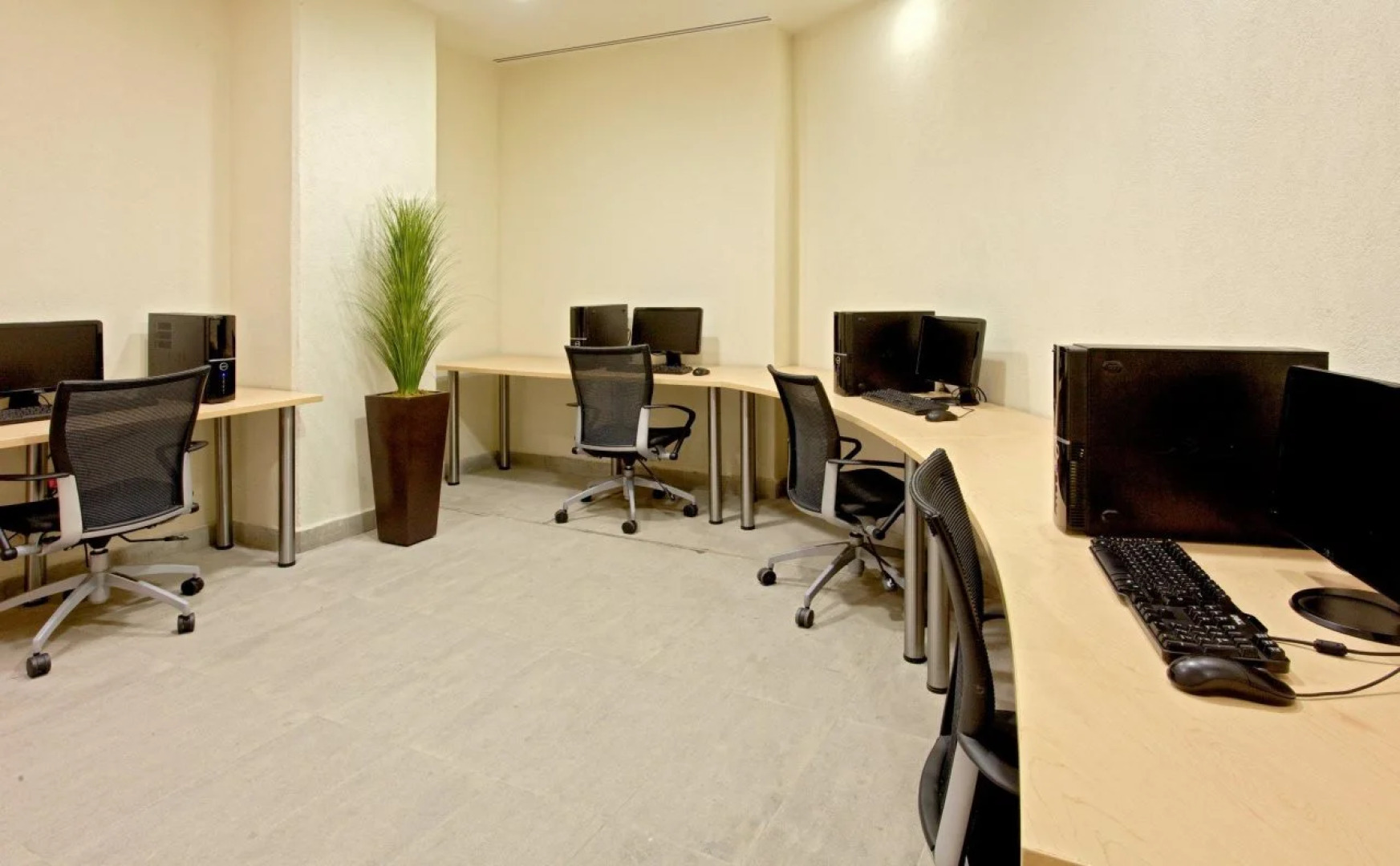 Holiday Inn Express Guadalajara Expo by IHG