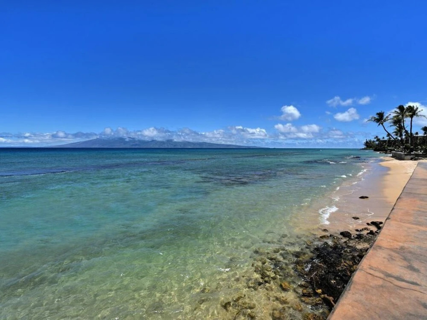 Lower Honoapiilani Condo Unit #404 2 Bedrooms 2 Bathrooms Condo