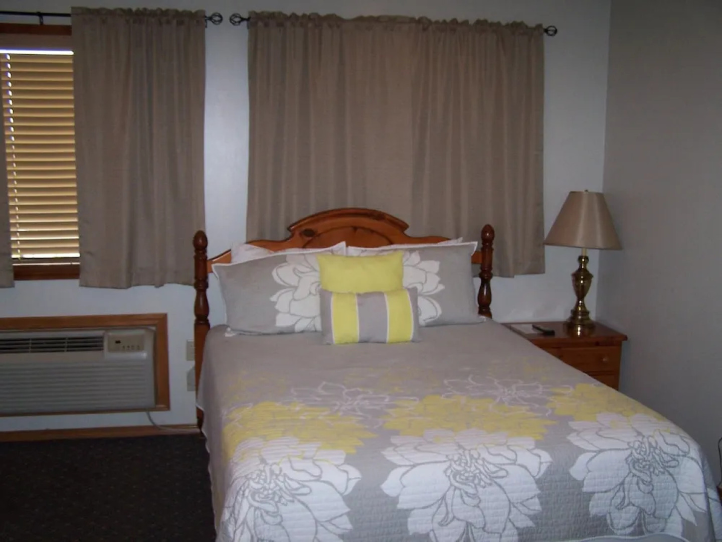 Pointe West Resort Motel