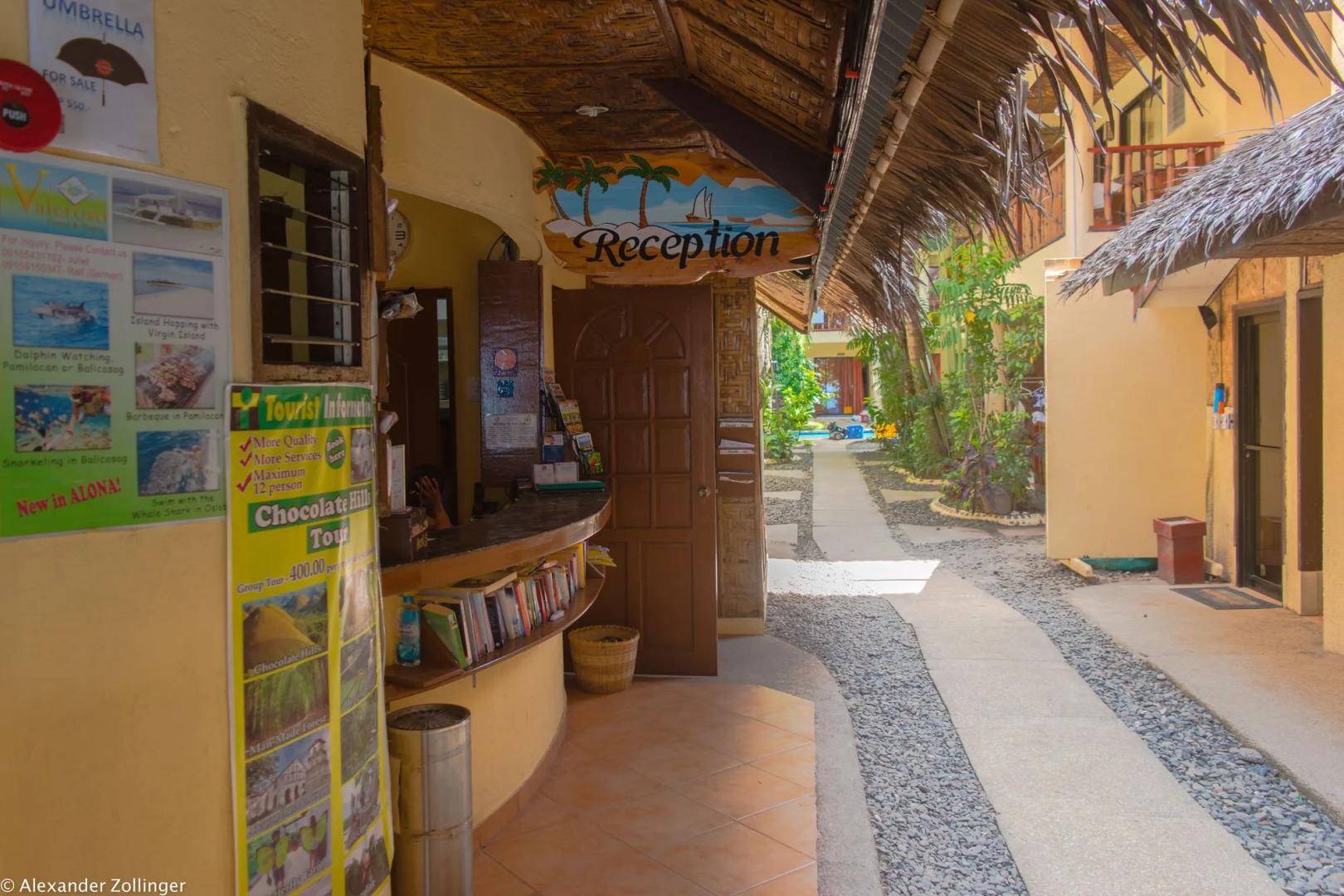 Alona Vida Beach Resort