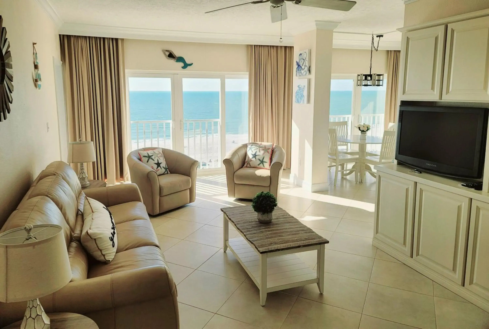 Island Inn Beach Resort