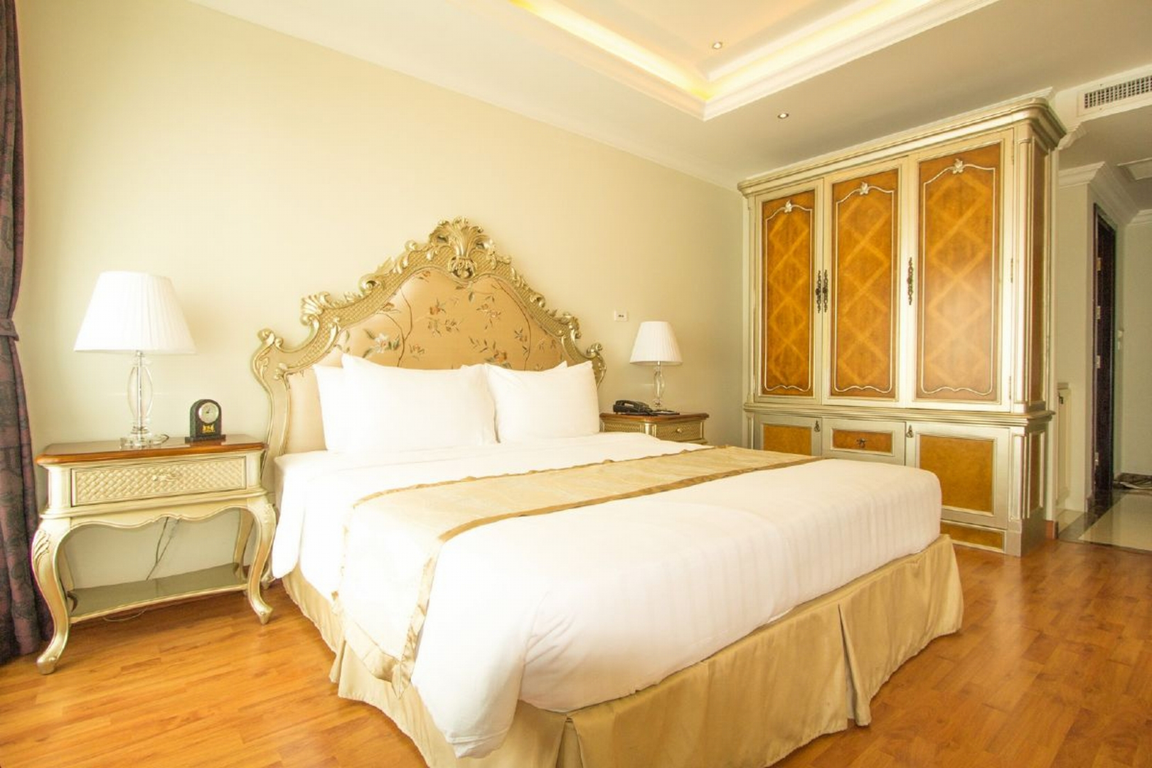 LK The Empress Pattaya