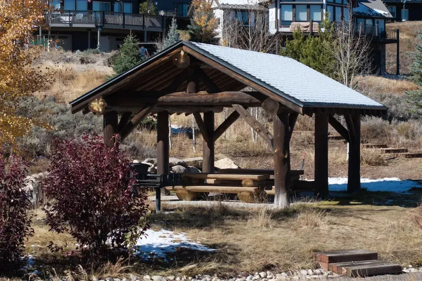 Scenic Perch 2 Bedroom Home