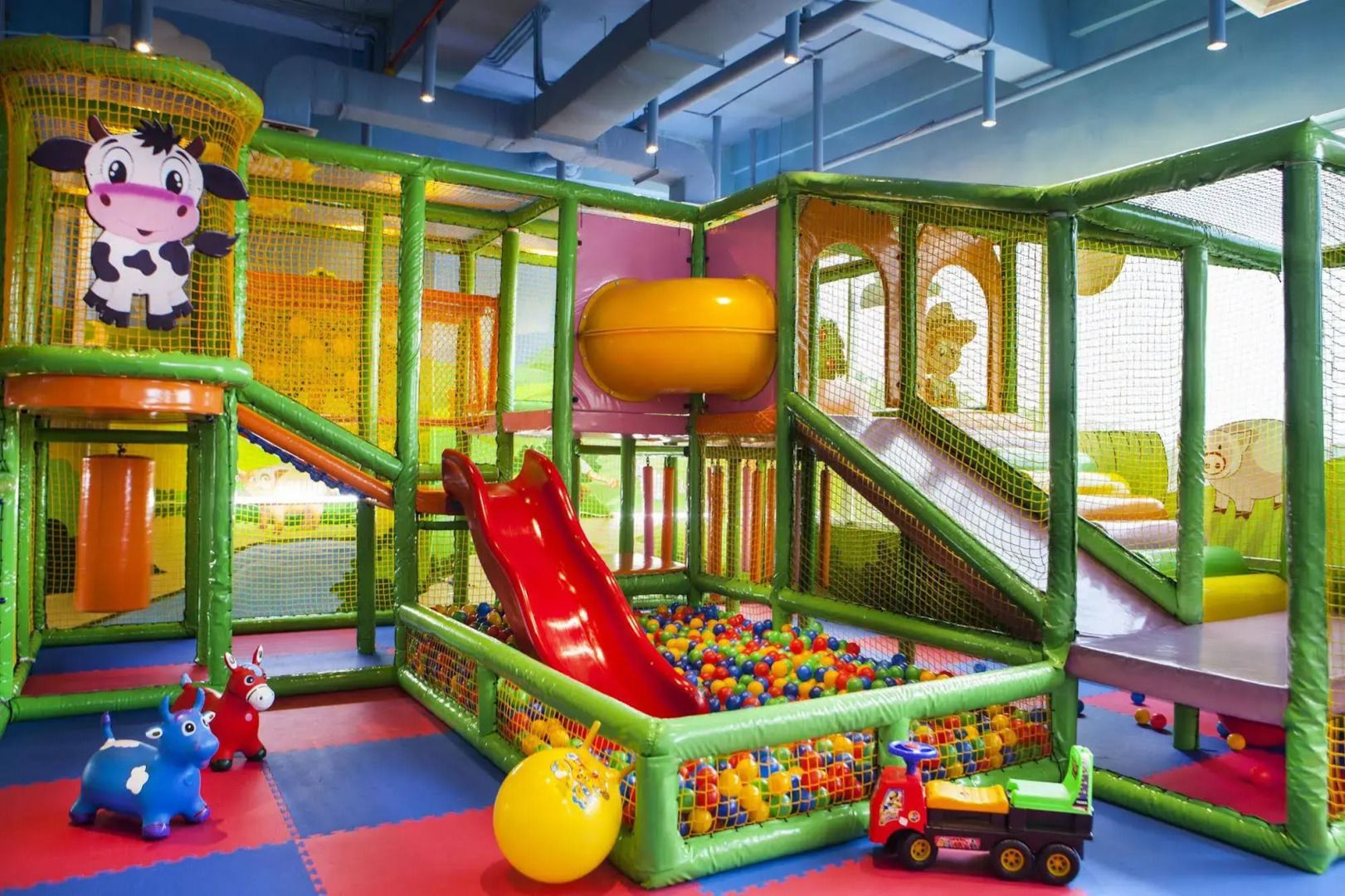 Grand Edge Hotel Semarang