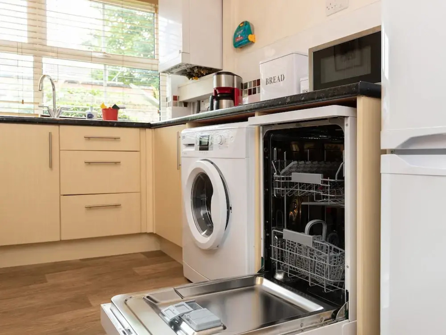 The Georgian Cottage