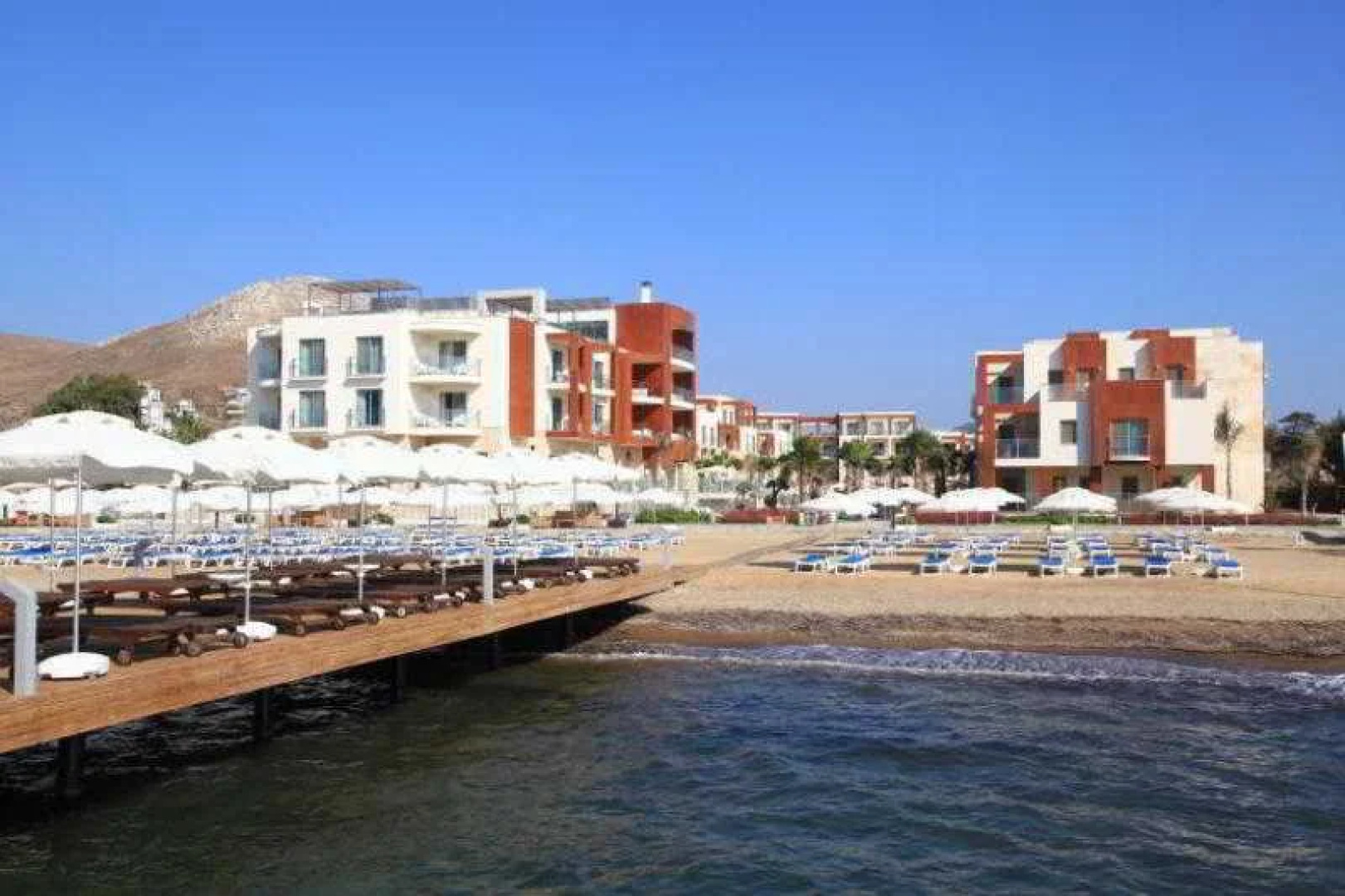 Sundance Residences & Suites Hotel