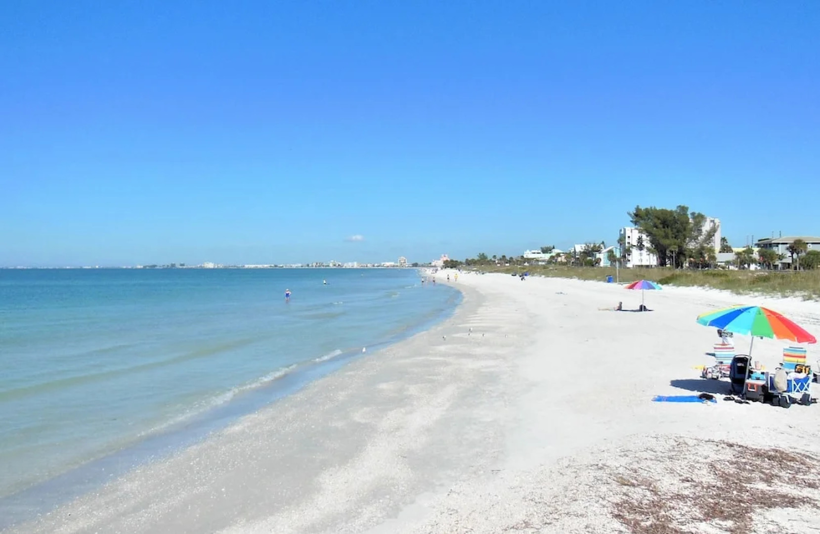 Pass A Grille Beach Escape (107-8)