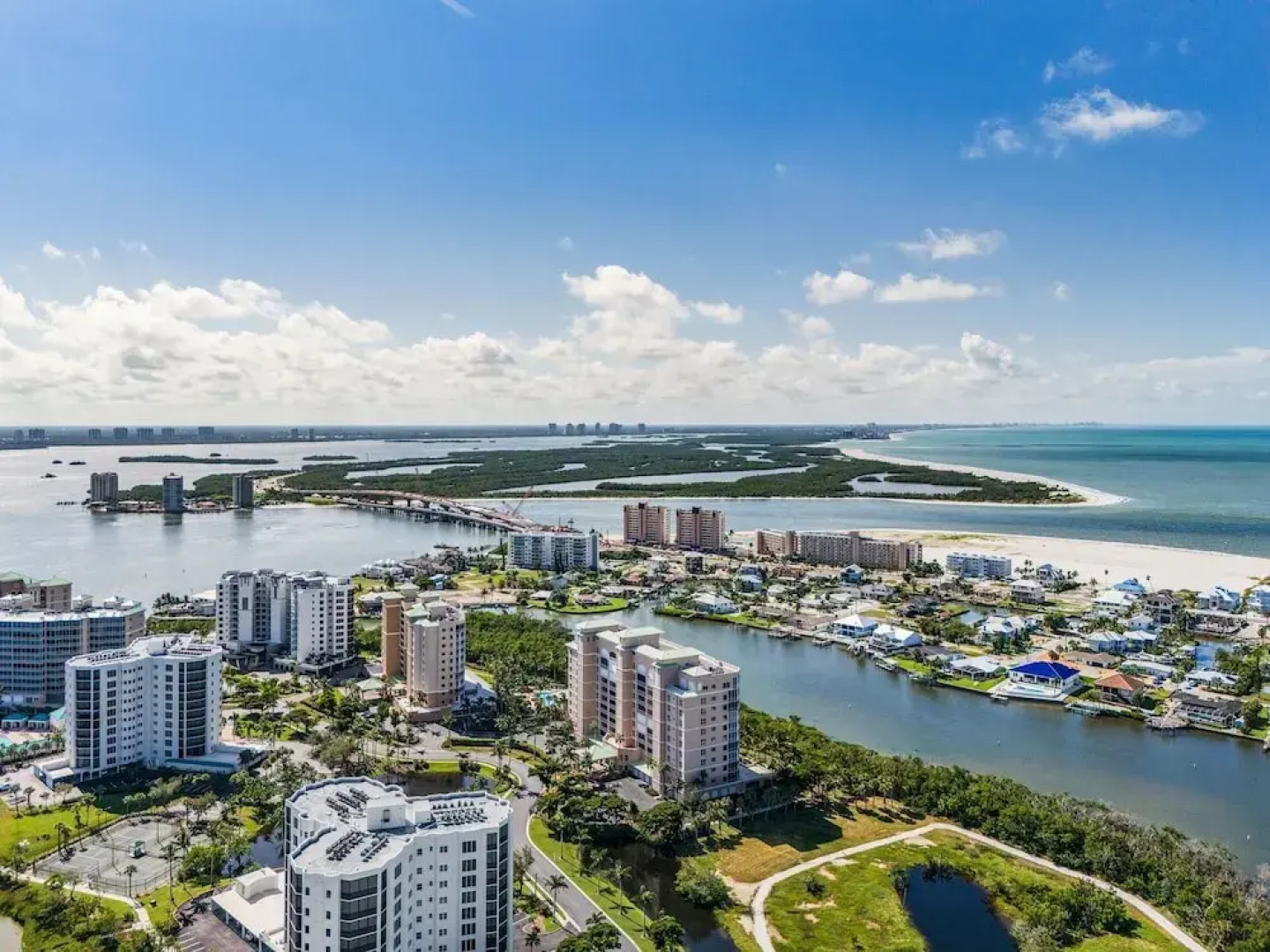 Waterside #835: Bayscape Bliss 3br/2ba Condo W/ Pool! 3 Bedroom Condo