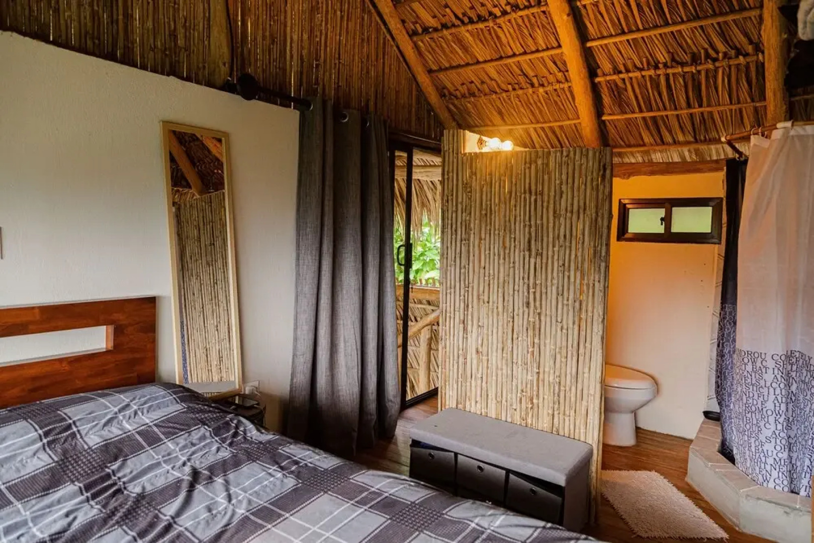 Rustic Ranch in the Paradise