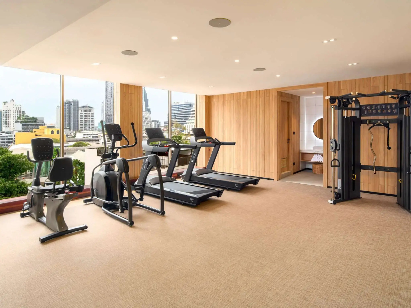 Mercure Bangkok Surawong