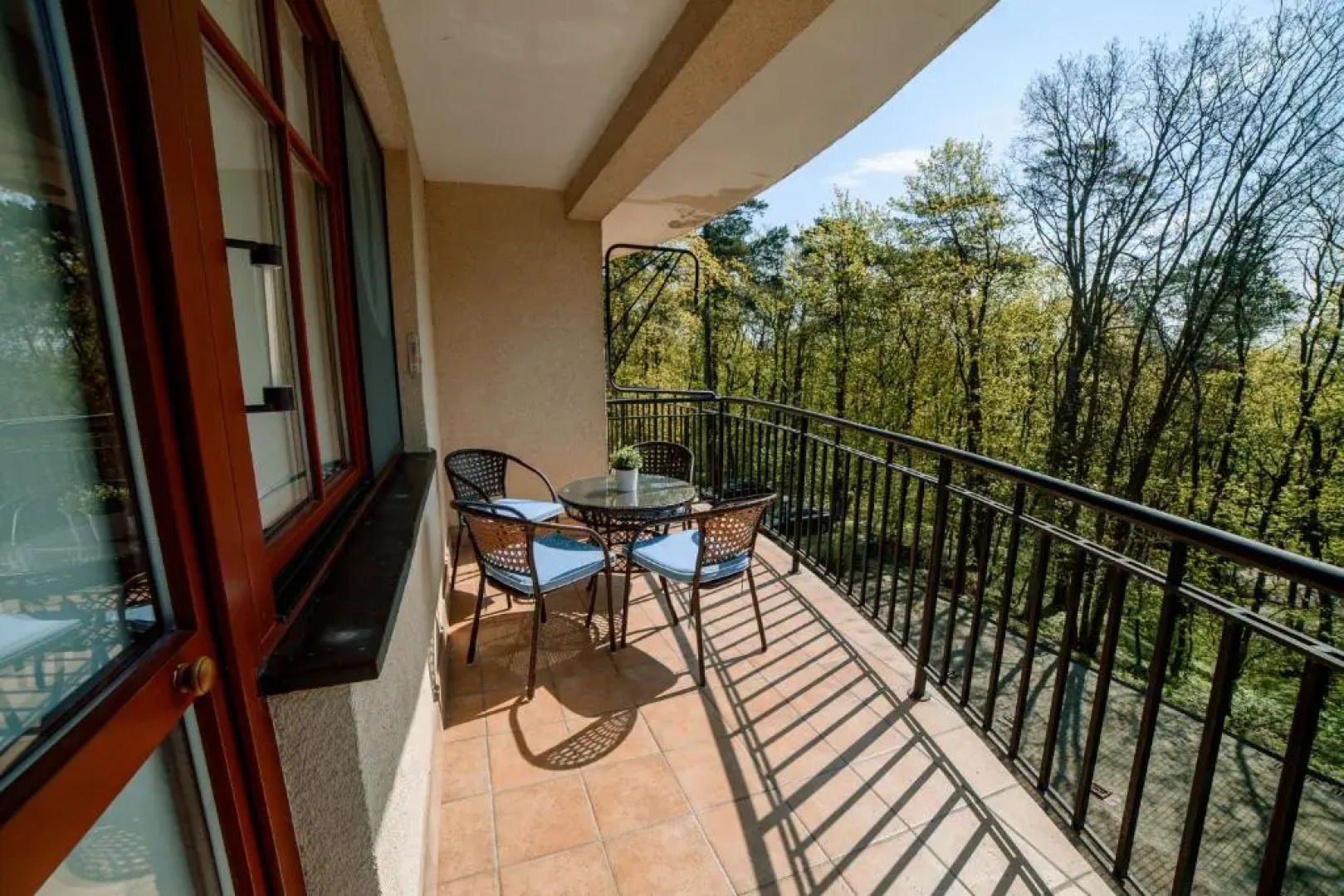 Apartament ,,Cesarski Dwór”