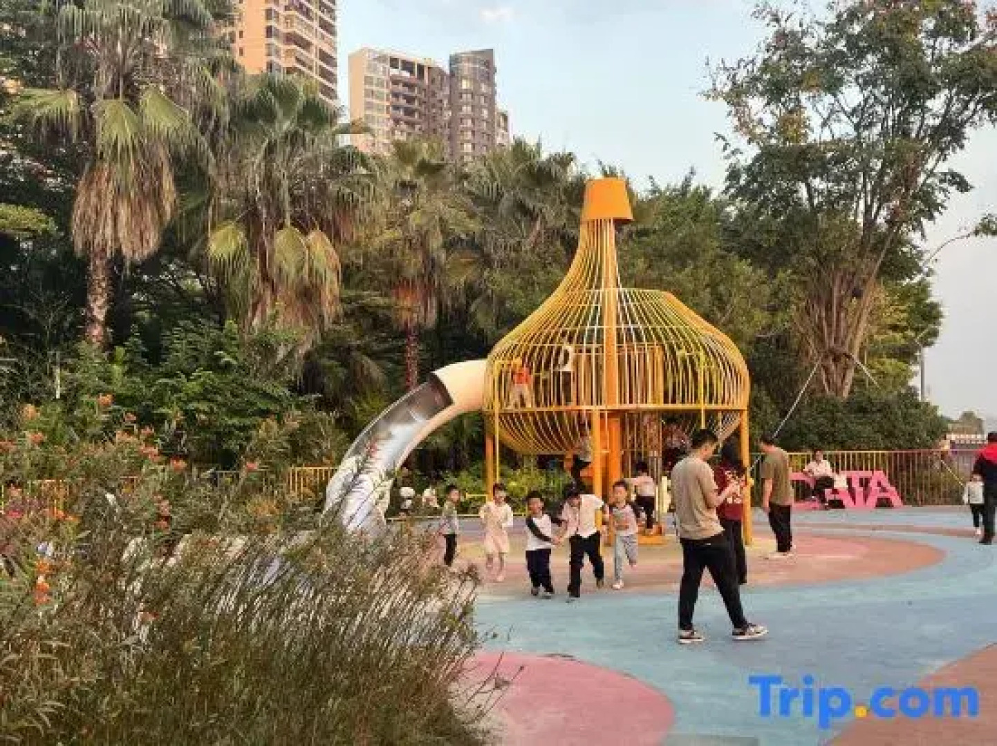 Yeste Hotel (Wuzhou Municipal Plaza)