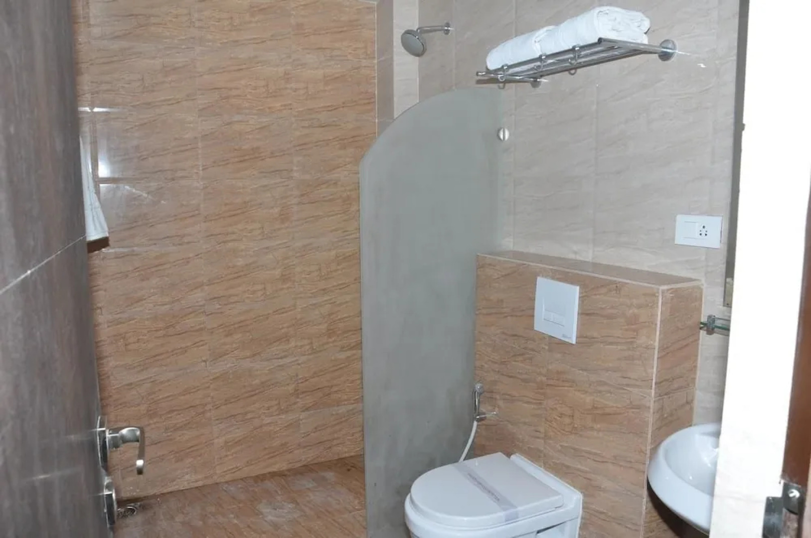 Pramod Convention & Beach Resort