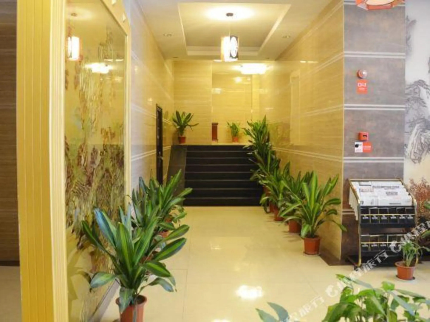 Xichang Mingdian Xiangrui Hotel (Yuecheng Plaza)