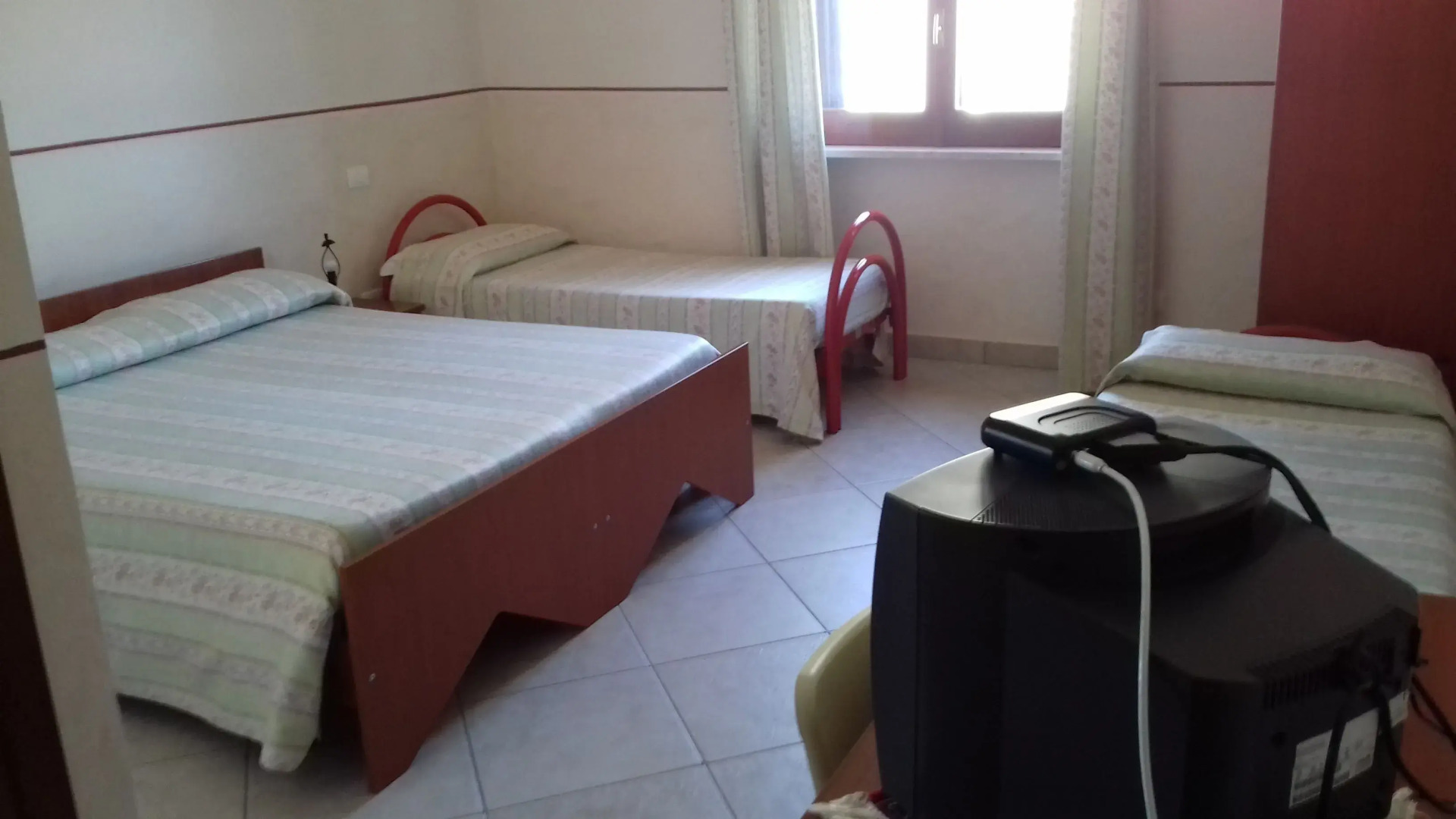 Hotel Caimo Bed-Breakfast