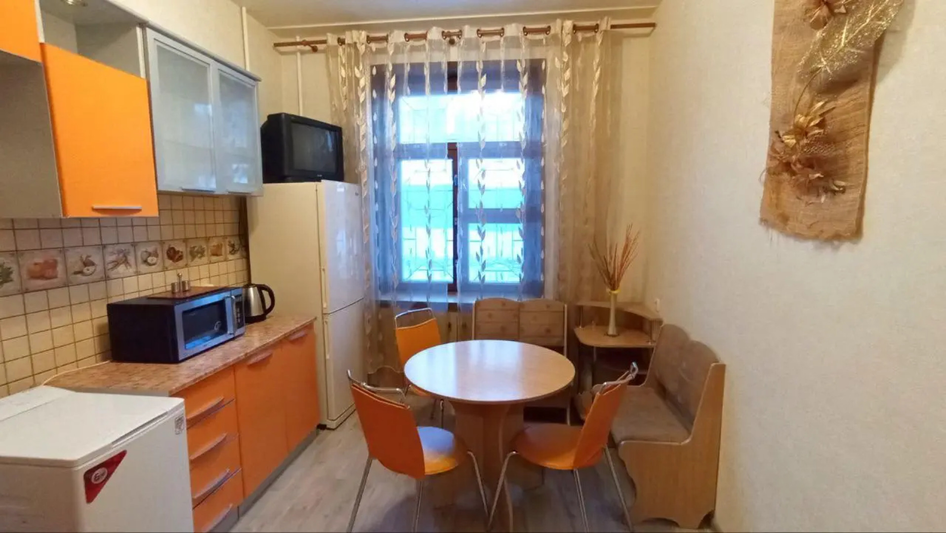 Уютный Север на улице Академика Книповича