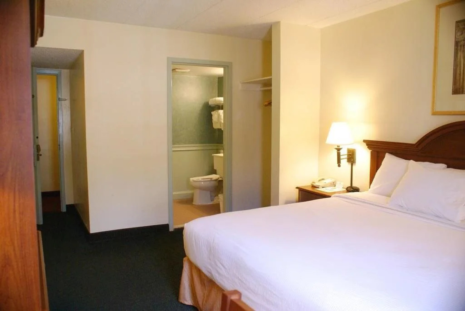 Inns of Virginia Falls Church