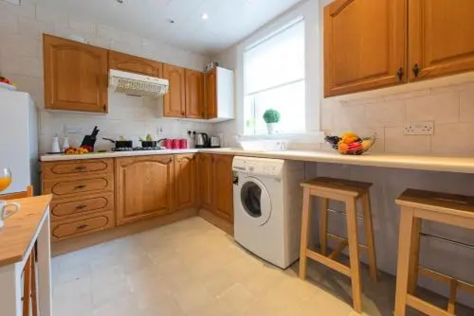 Hls Ashgrove Apartment