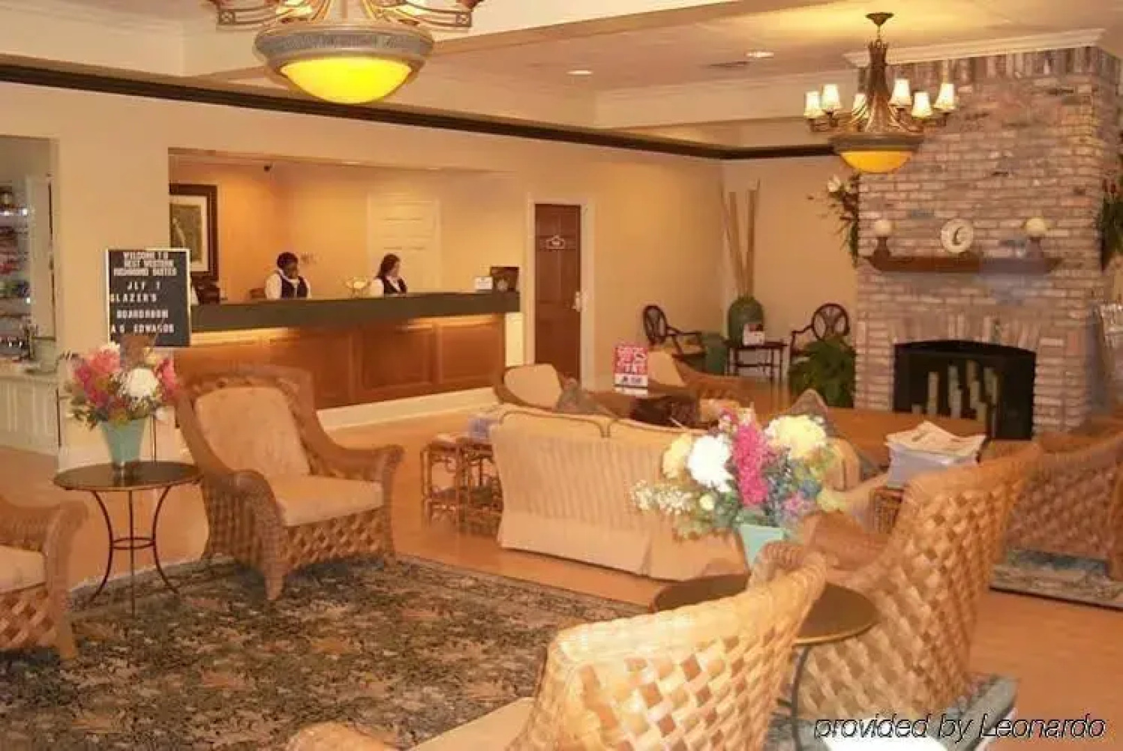 Richmond Suites Hotel