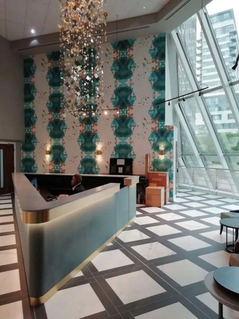 Luxury One Bedroom Apartment