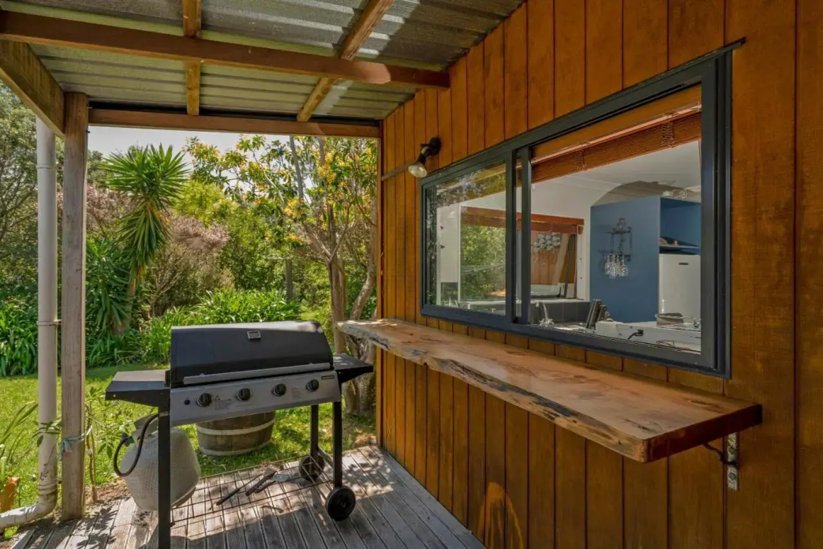 Sundaze - Hahei Holiday Home