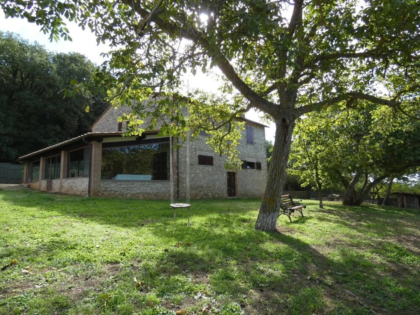 SCAPPO IN UMBRIA,Casale Vallenea