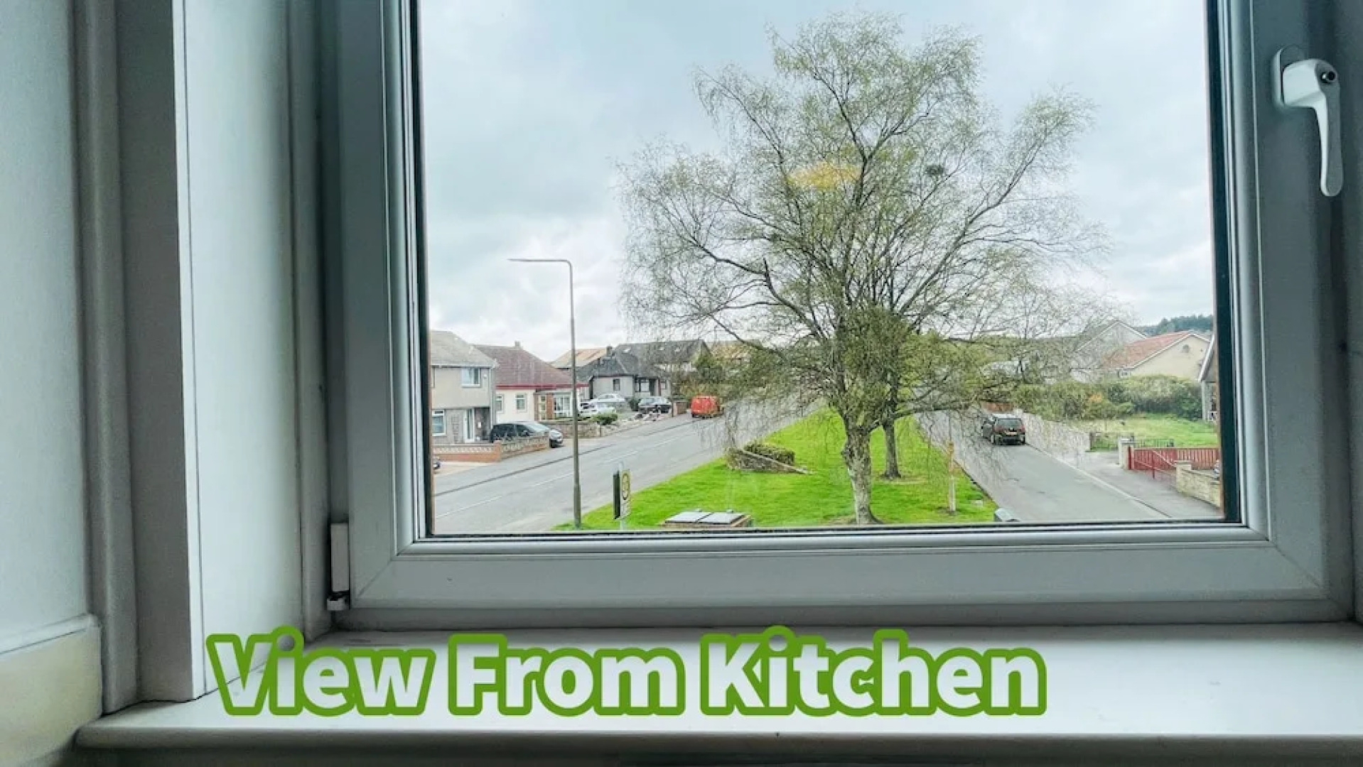 Luxury 2 Bedroom Entire Flat - Self Check in & Check out