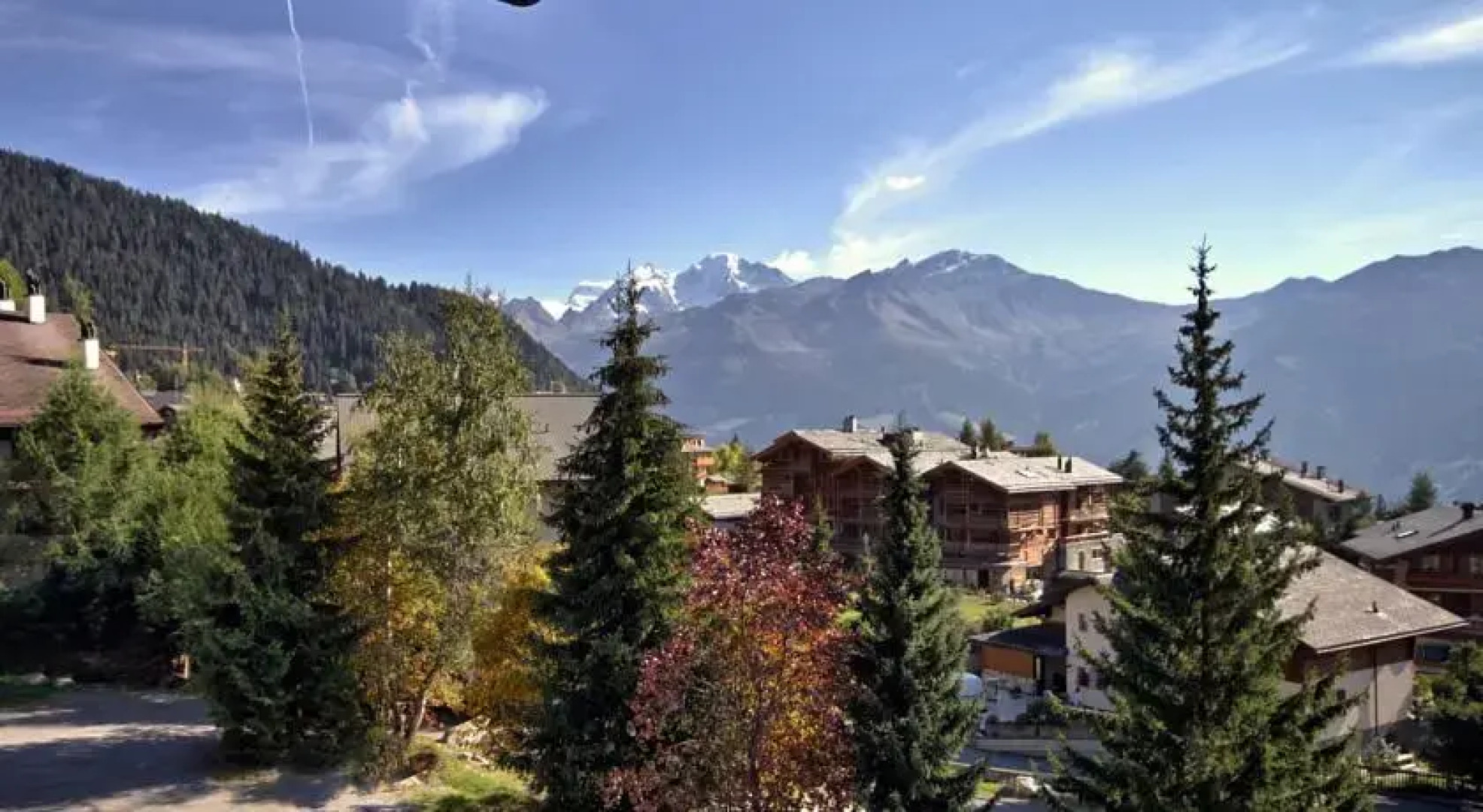 Two-Bedroom Apartments Romaine