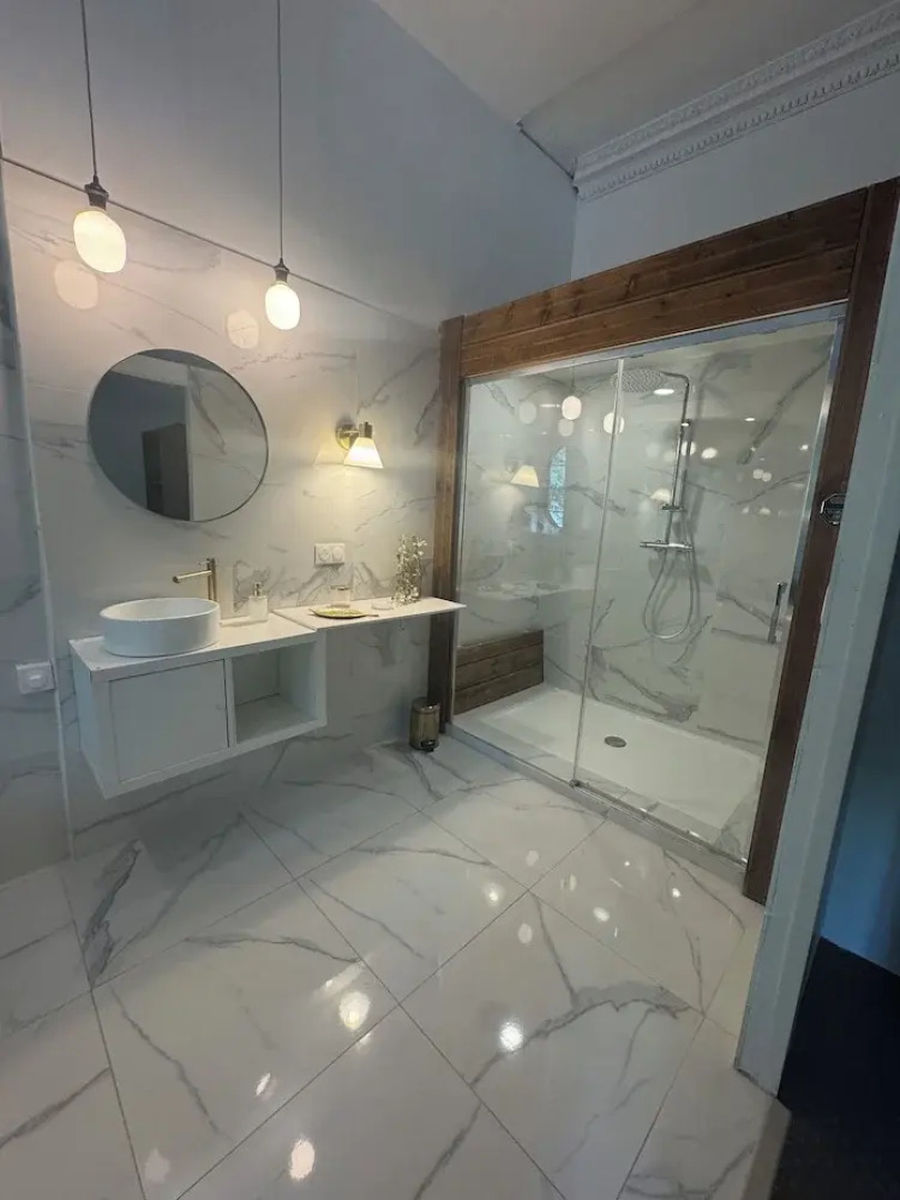 Chateau de Mont-Vert