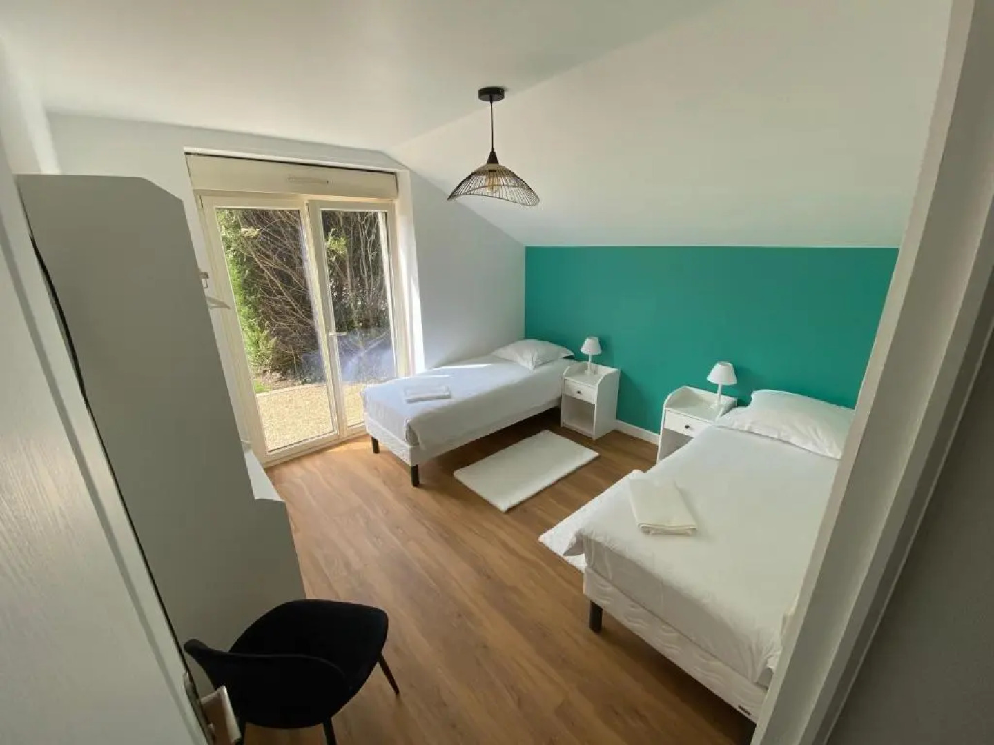 Maison proche du circuit / garage, parking, jardin