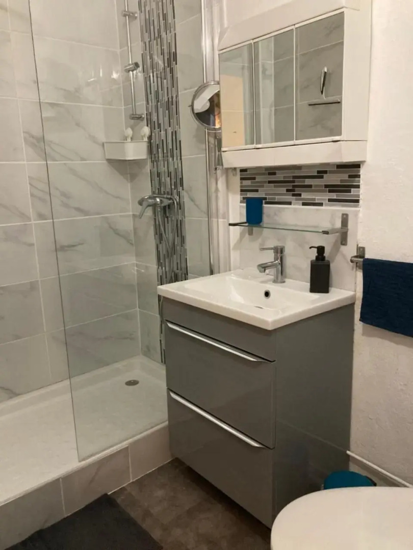 Grand T2 43m2 plages du Mourillon