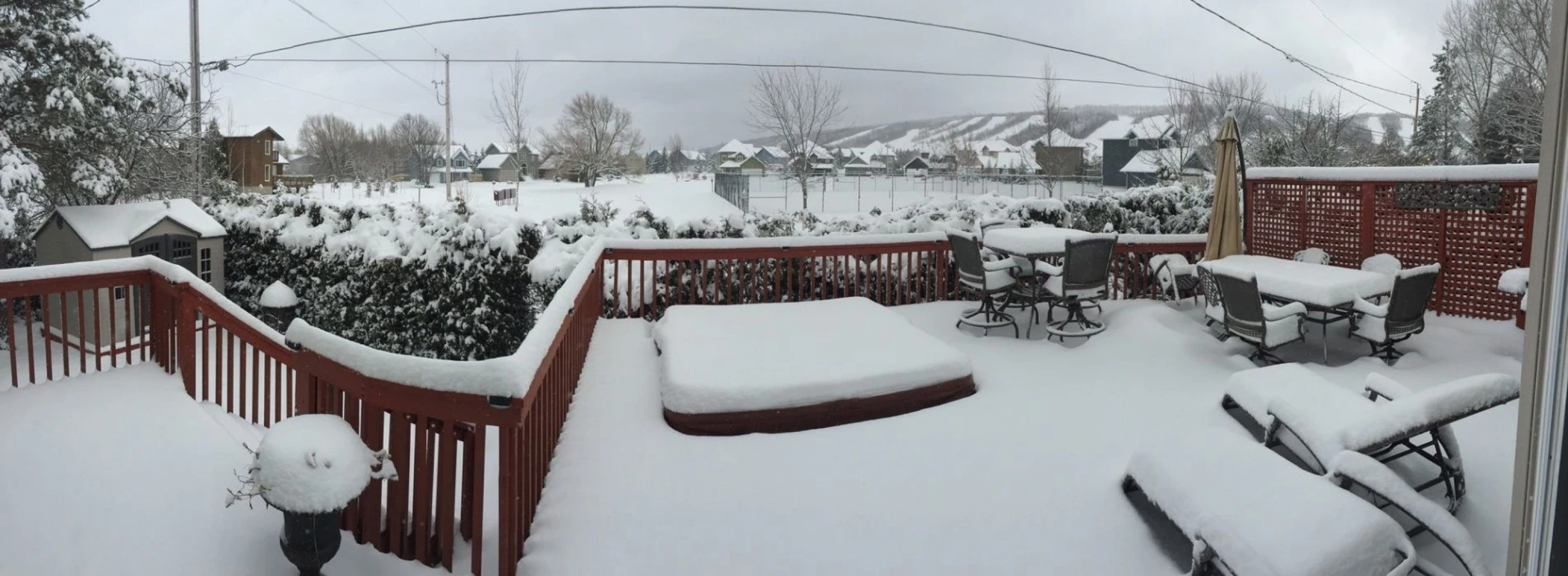 Mountain Views, Steps to BM Village, Hot Tub, BBQ.