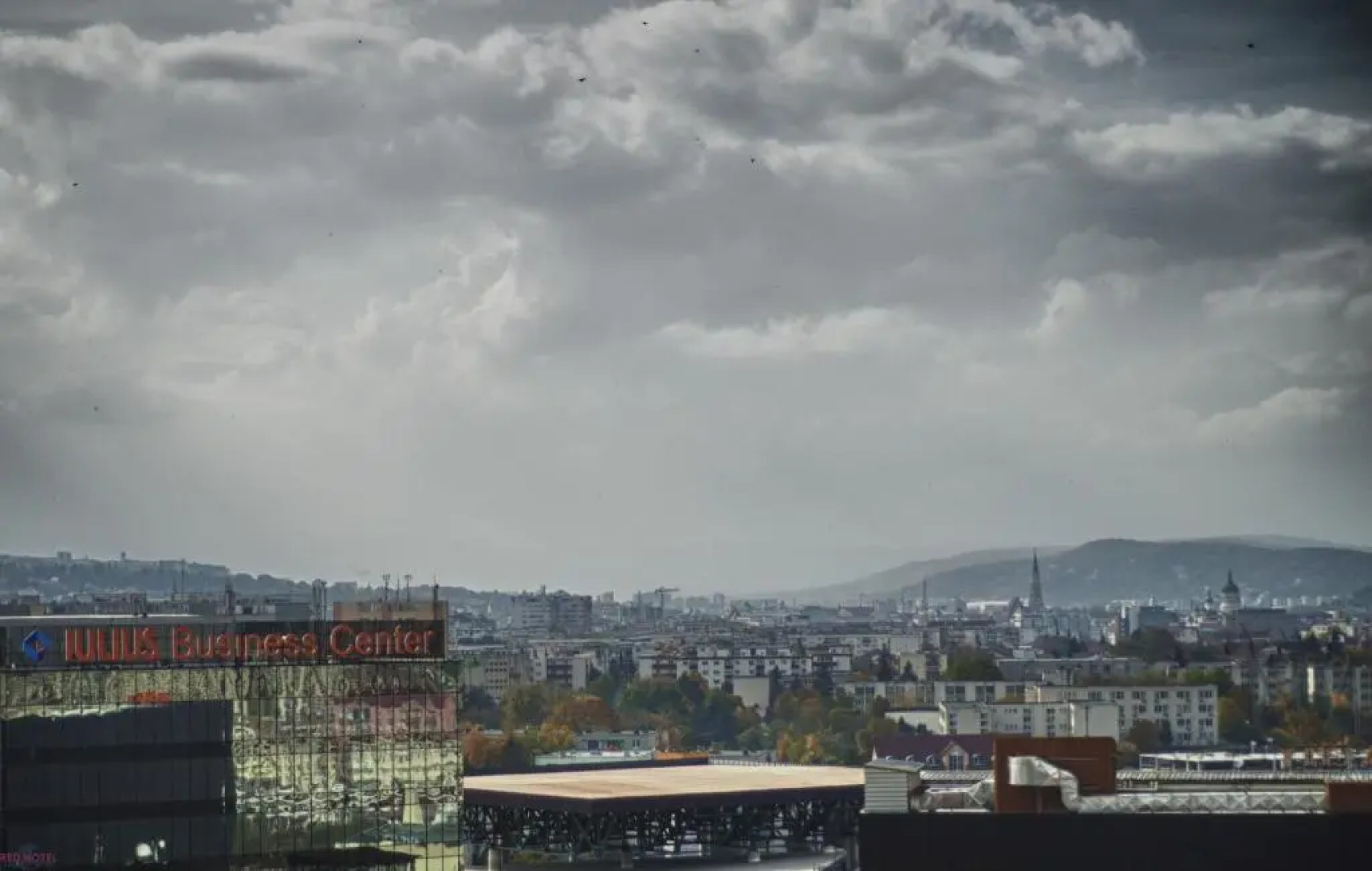 Red Hotel Accommodation