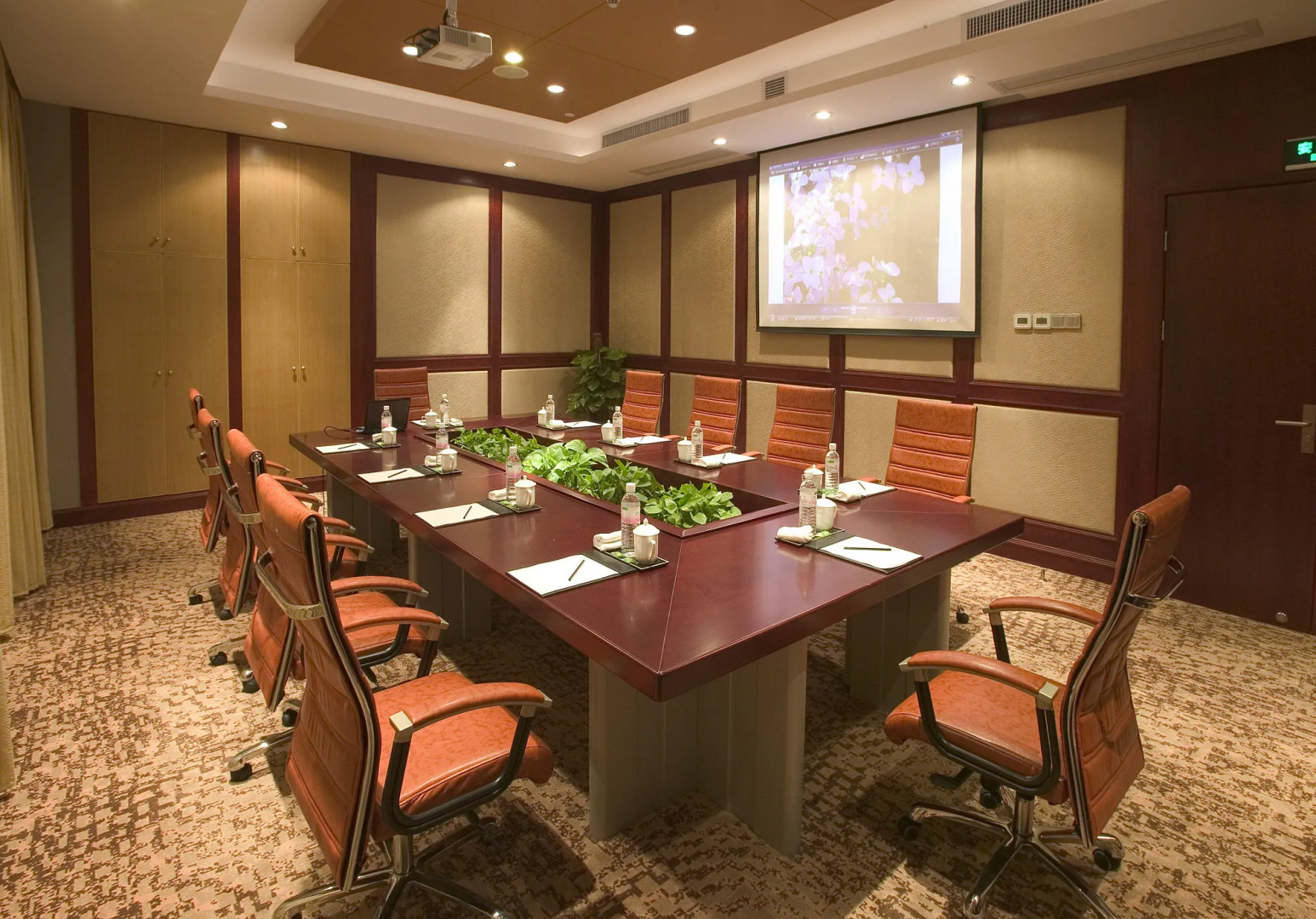 Crowne Plaza City Center Ningbo by IHG