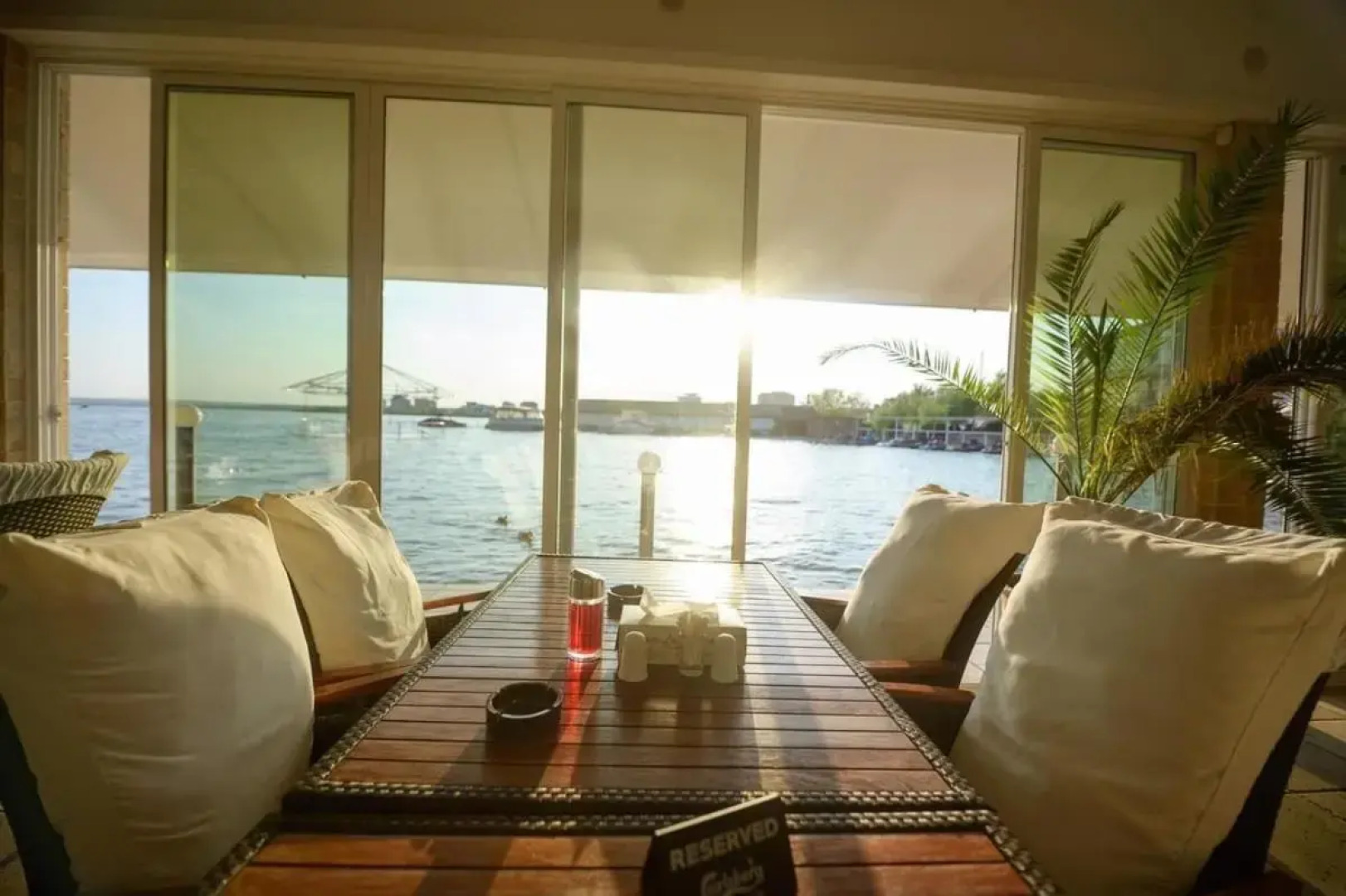 Hotel La Scoica Land