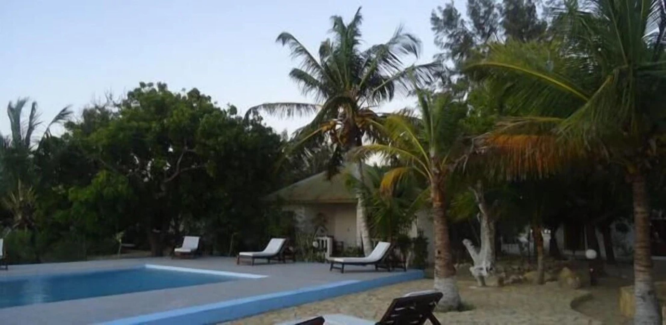 Caliente Beach Lodge