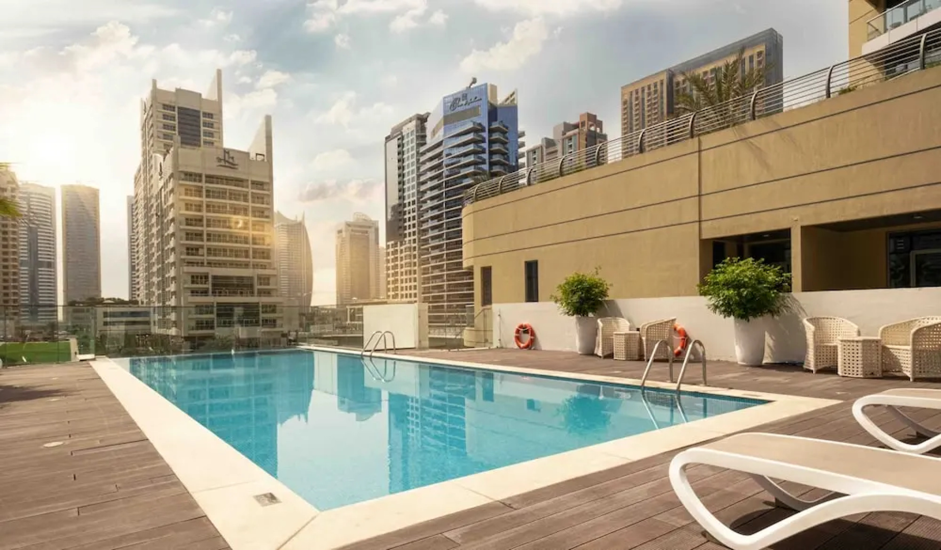 LUX Contemporary Suite View 7