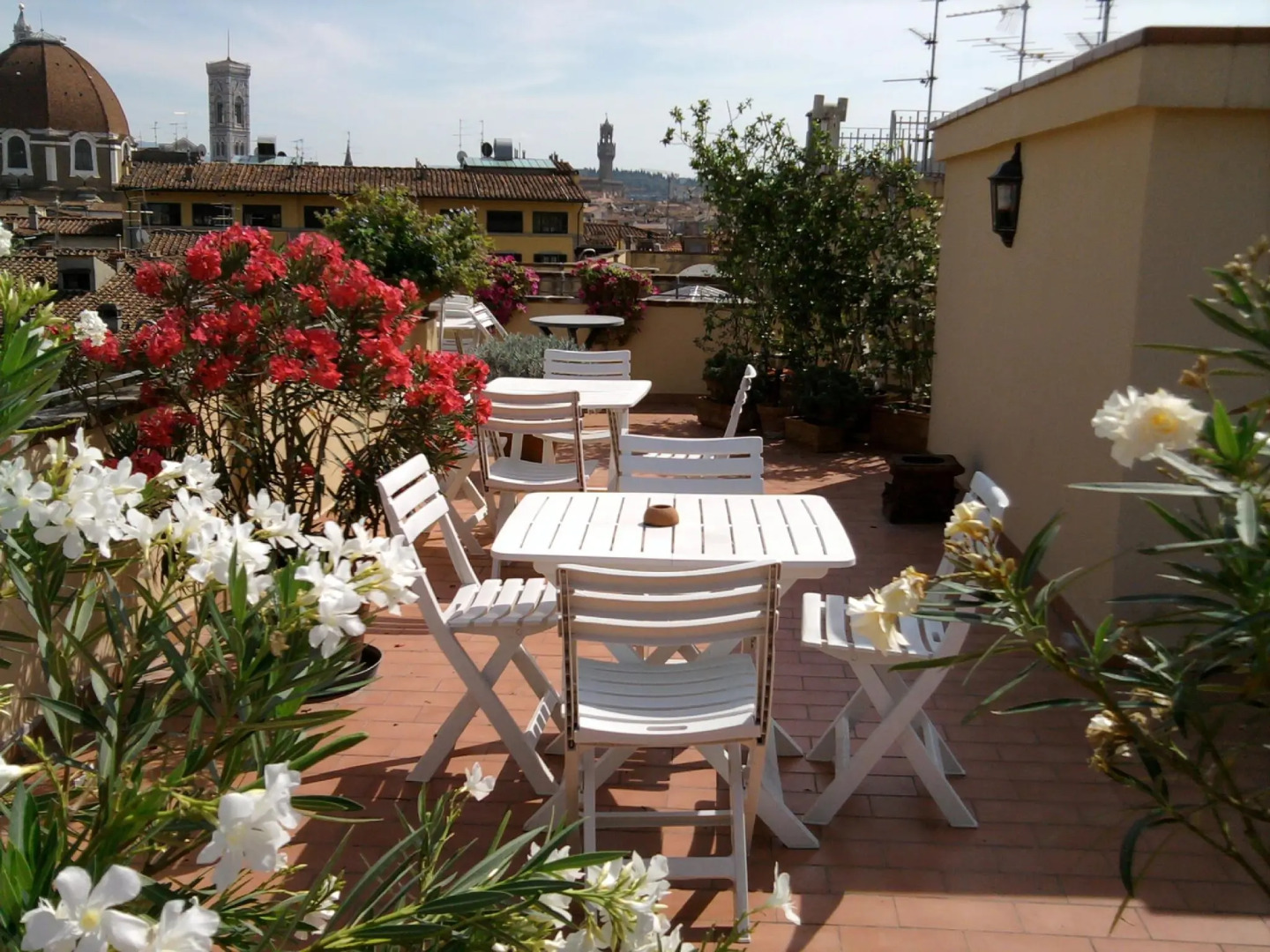 Hotel Bijou Roof Terrace