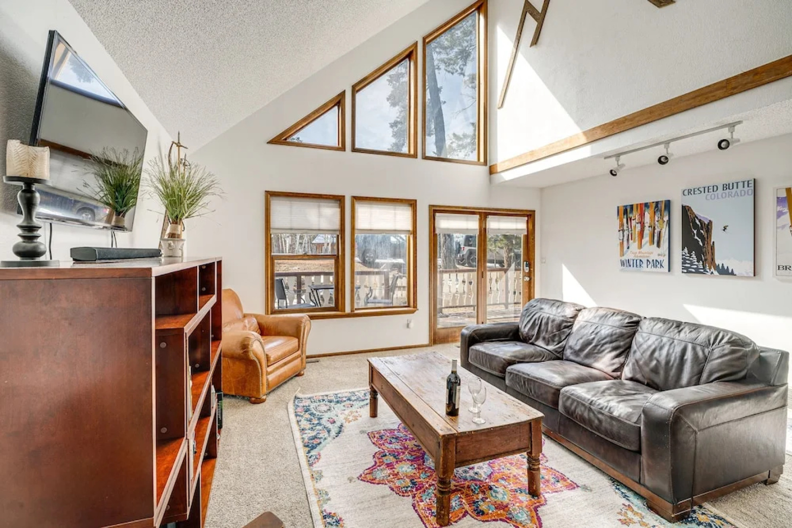 Woodland Park Chalet w/ Deck, Grill & Mtn Views!