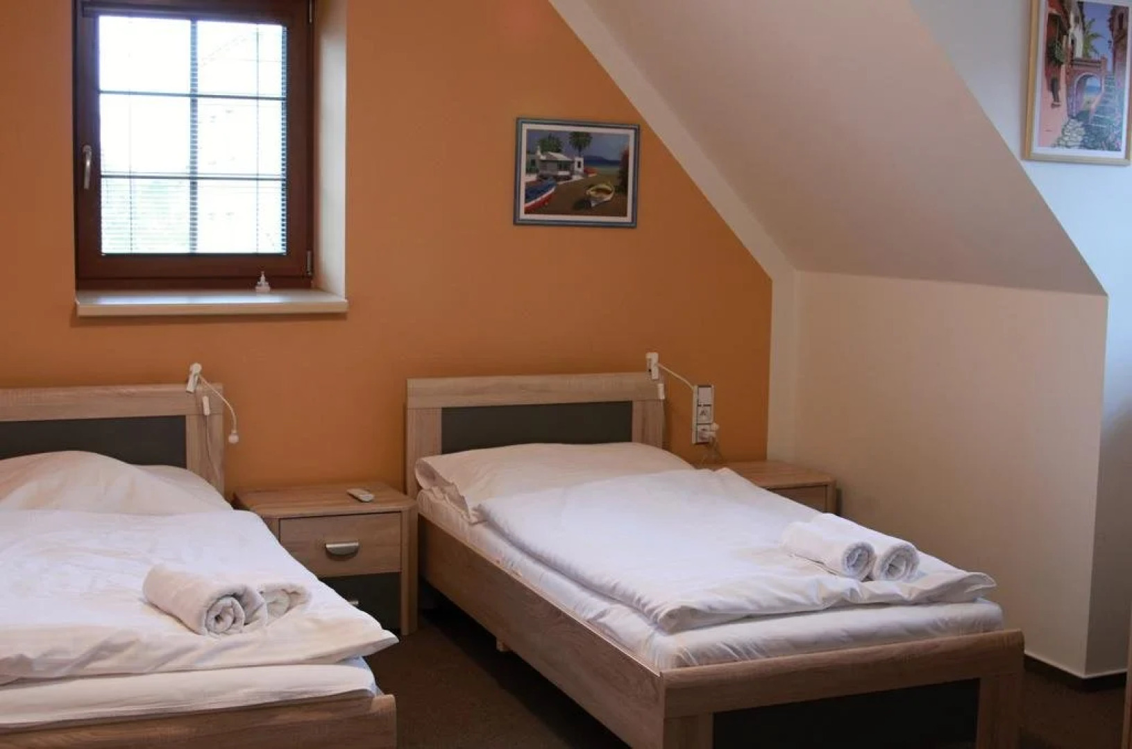 Hostinec A Penzion Dolní Dvur